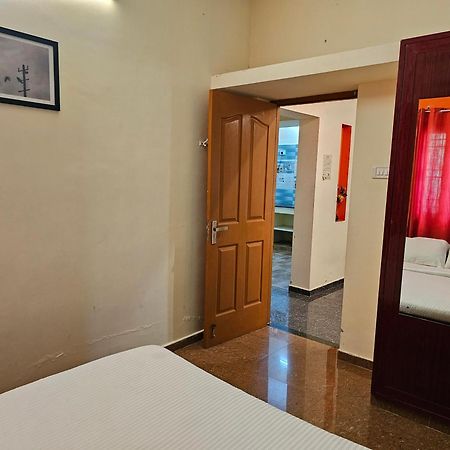 Shri Sai Balavany Residency Puduccseri Kültér fotó