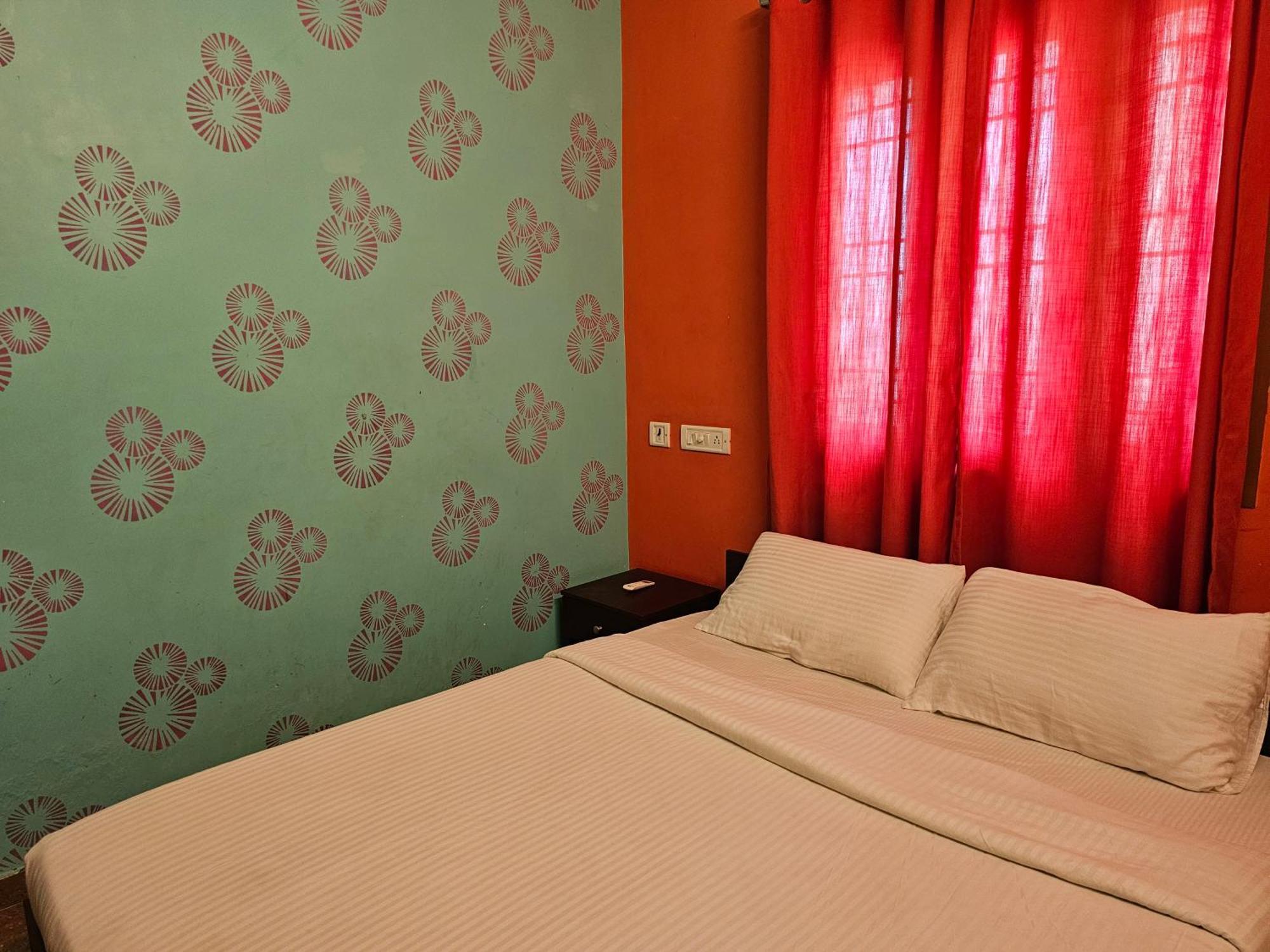 Shri Sai Balavany Residency Puduccseri Kültér fotó